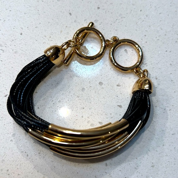 NWOT 7” Vintage Multi Strand Bracelet. Rope. Boho. Adjustable - Picture 5 of 9